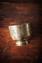 Load image into Gallery viewer, Decorative - Brass Bowls/Sold Individually
